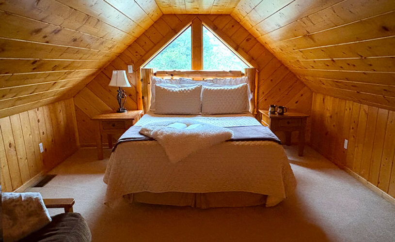 eureka springs cabin loft bedroom