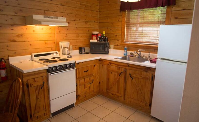 mountain top cabin 2 kitchen